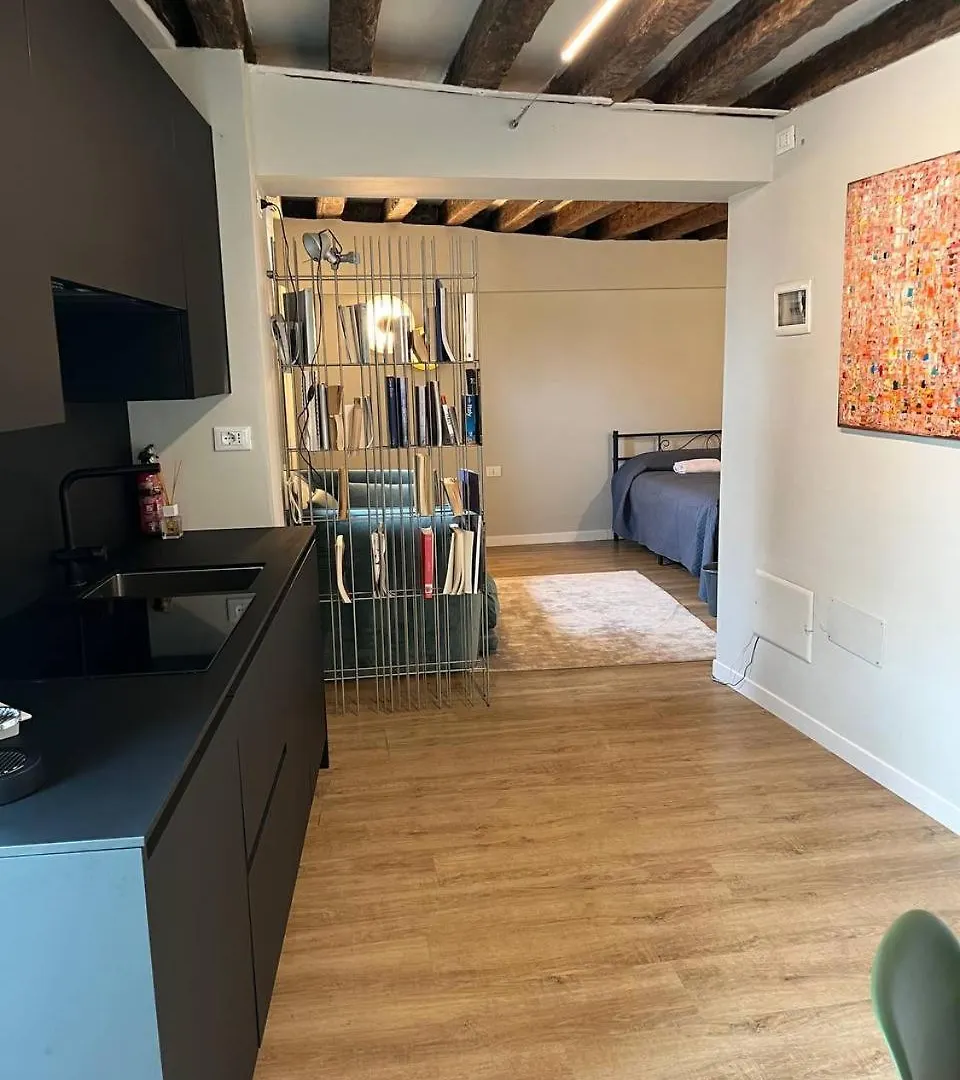 Apartment Piccola Perla Sul Canale Venice