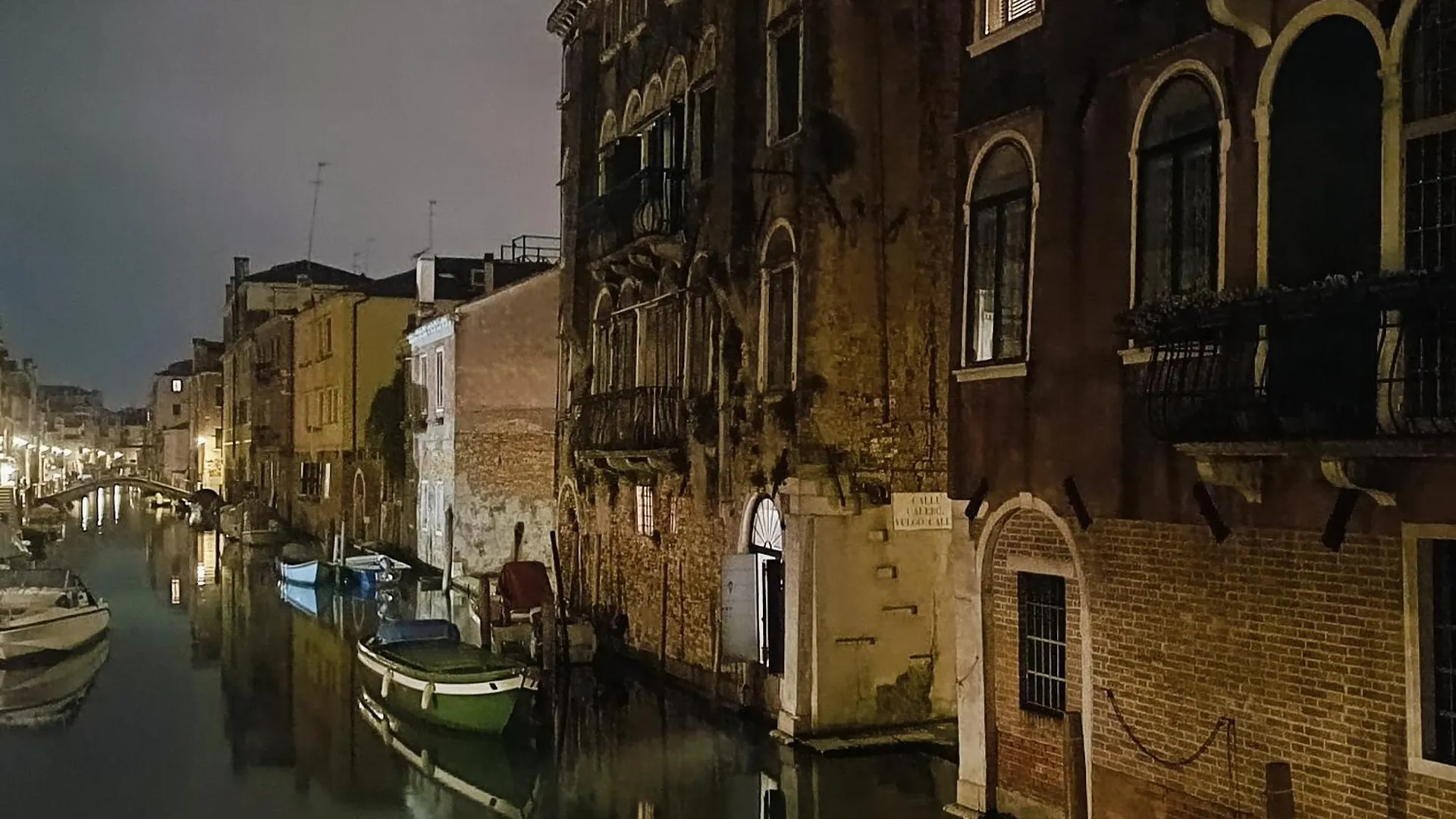 Apartment Piccola Perla Sul Canale Venice Italy